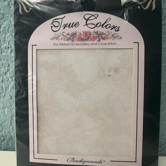 True Colors Backgrounds 18 Count Even Weave Linen for Cross stitch or Embroidery - Picture 4 of 5